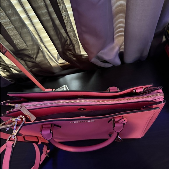 Michael Kors Hope Satchel - Picture 8 of 9